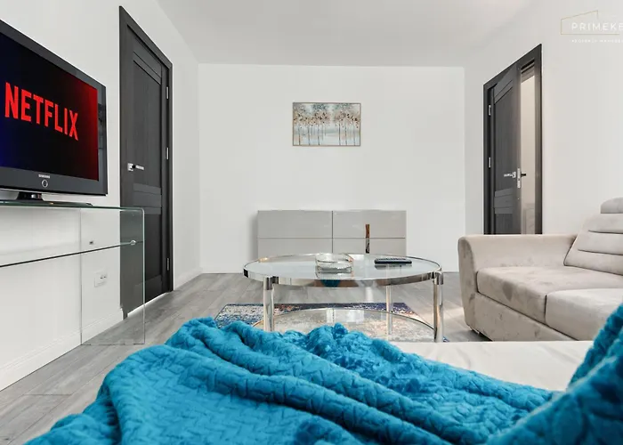 Apartment The Blue Haven - Chic 1-bedroom With Balcony