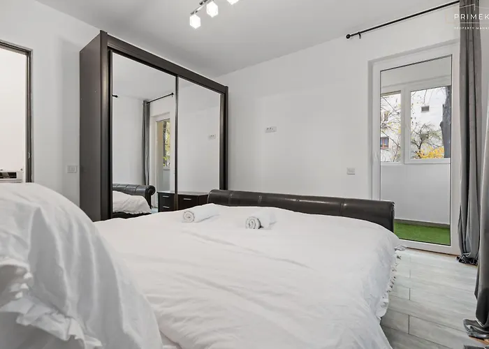 The Blue Haven - Chic 1-bedroom With Balcony Apartment *