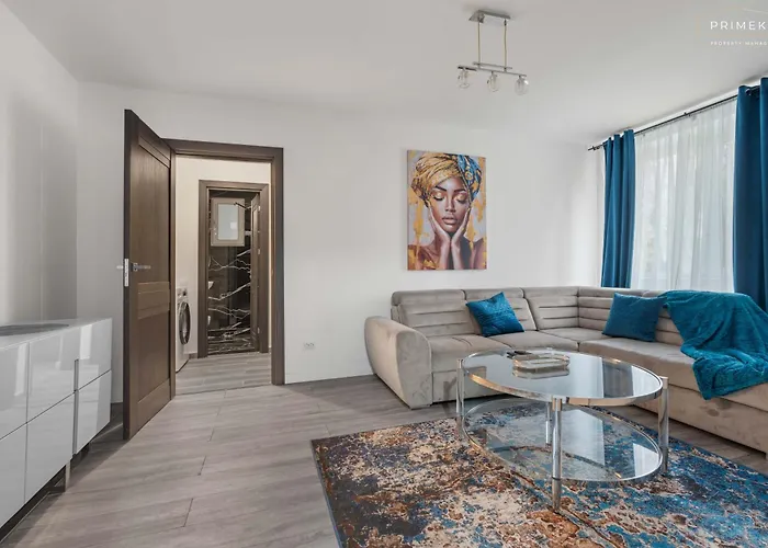 Apartament The Blue Haven - Chic 1-bedroom With Balcony Bucureşti