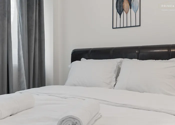 The Blue Haven - Chic 1-bedroom With Balcony